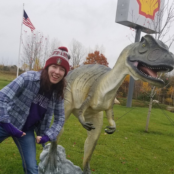 Meet your Posher, Deidra - Picture 1 of 1